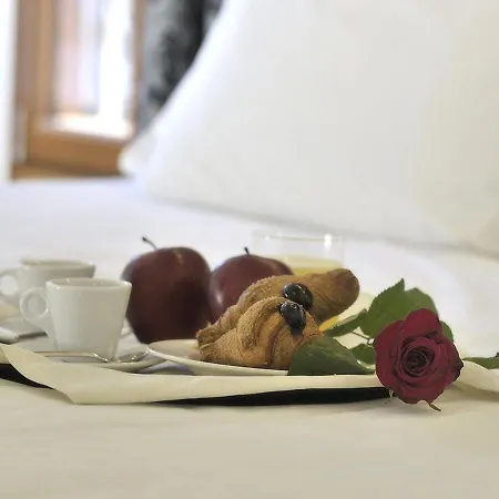 Hotell Al Theatro Palace 4*