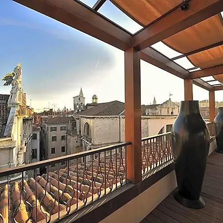 Al Theatro Palace Hotel 4*