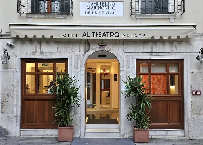 Al Theatro Palace Hotel 4*