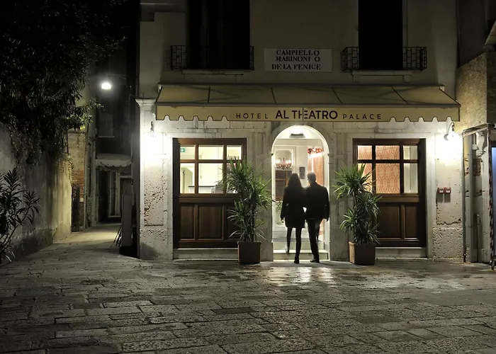 Al Theatro Palace 4* Benátky