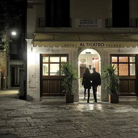 Al Theatro Palace 4* Venedig