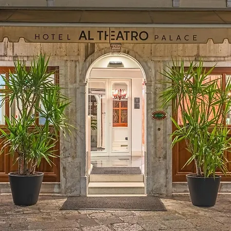 Al Theatro Palace 4* Venedik
